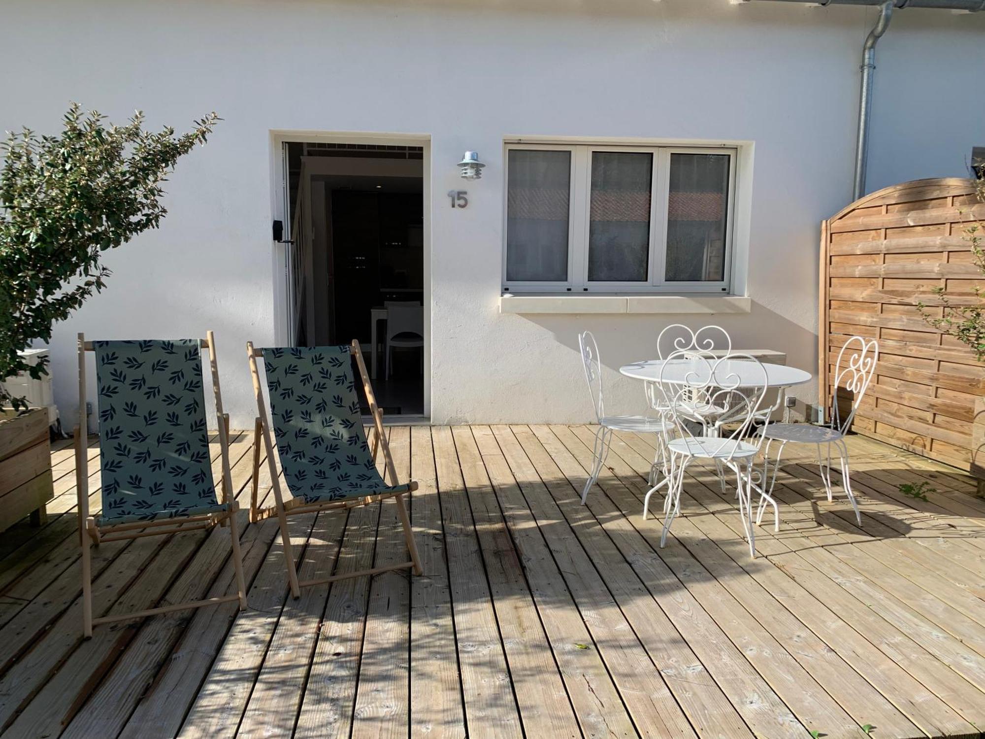 Les Salines Boyardville - Appart'Hotel Saint-Pierre-d'Oleron Kültér fotó