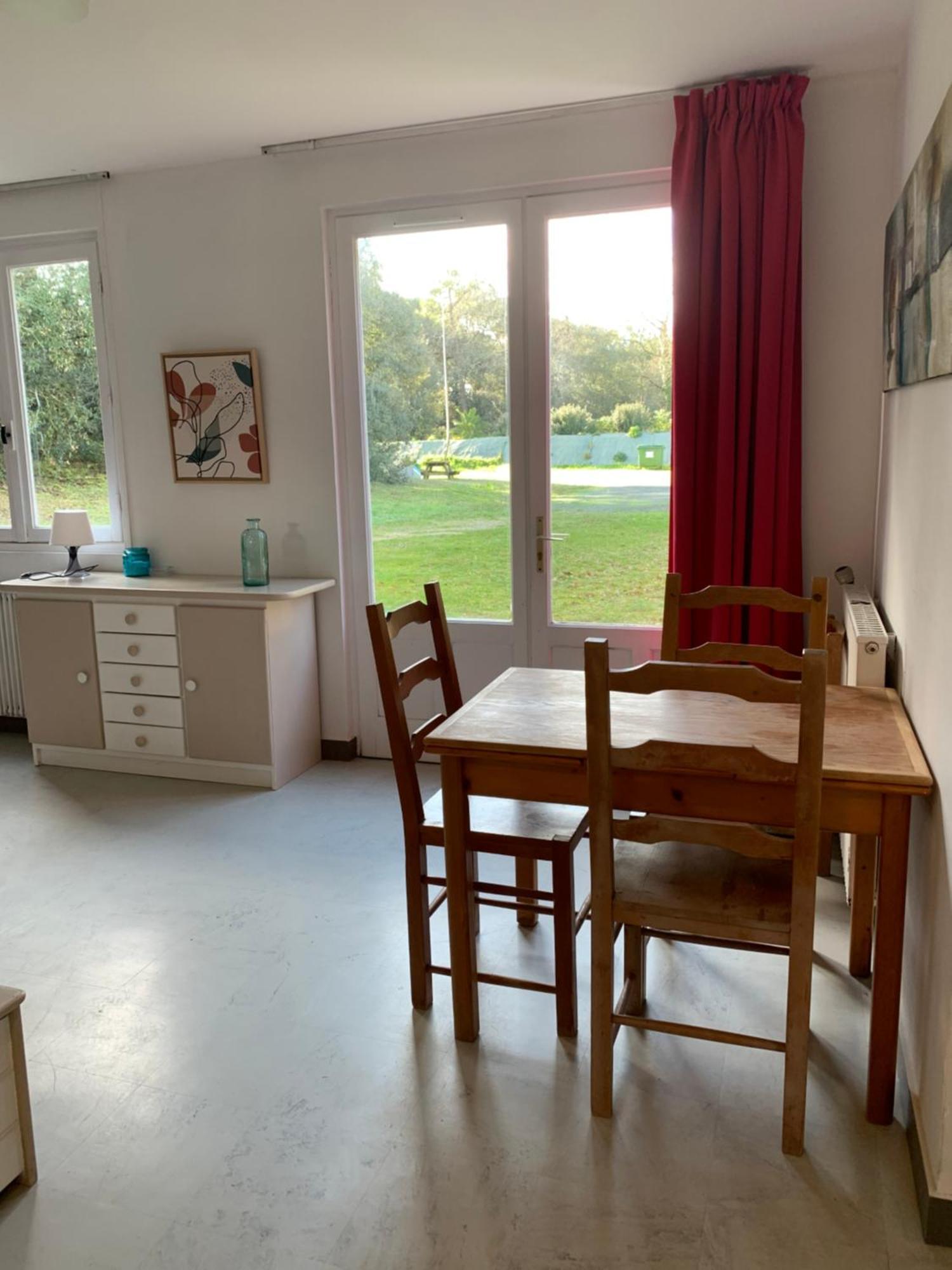 Les Salines Boyardville - Appart'Hotel Saint-Pierre-d'Oleron Szoba fotó